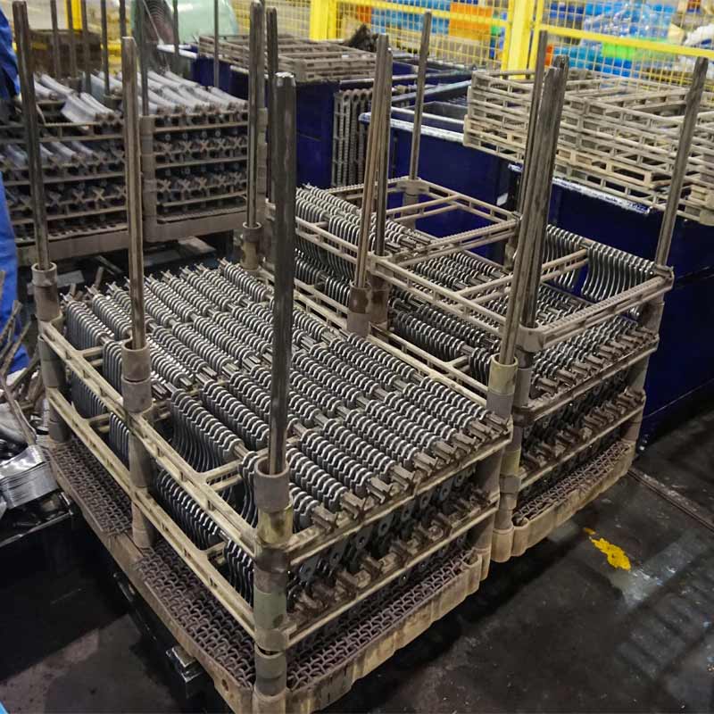 Cad iad Daingneáin Cóireála Teasa Foirnéise Fholúis? | FH® le Wuxi Junteng Fanghu Alloy Technology Co., Ltd.